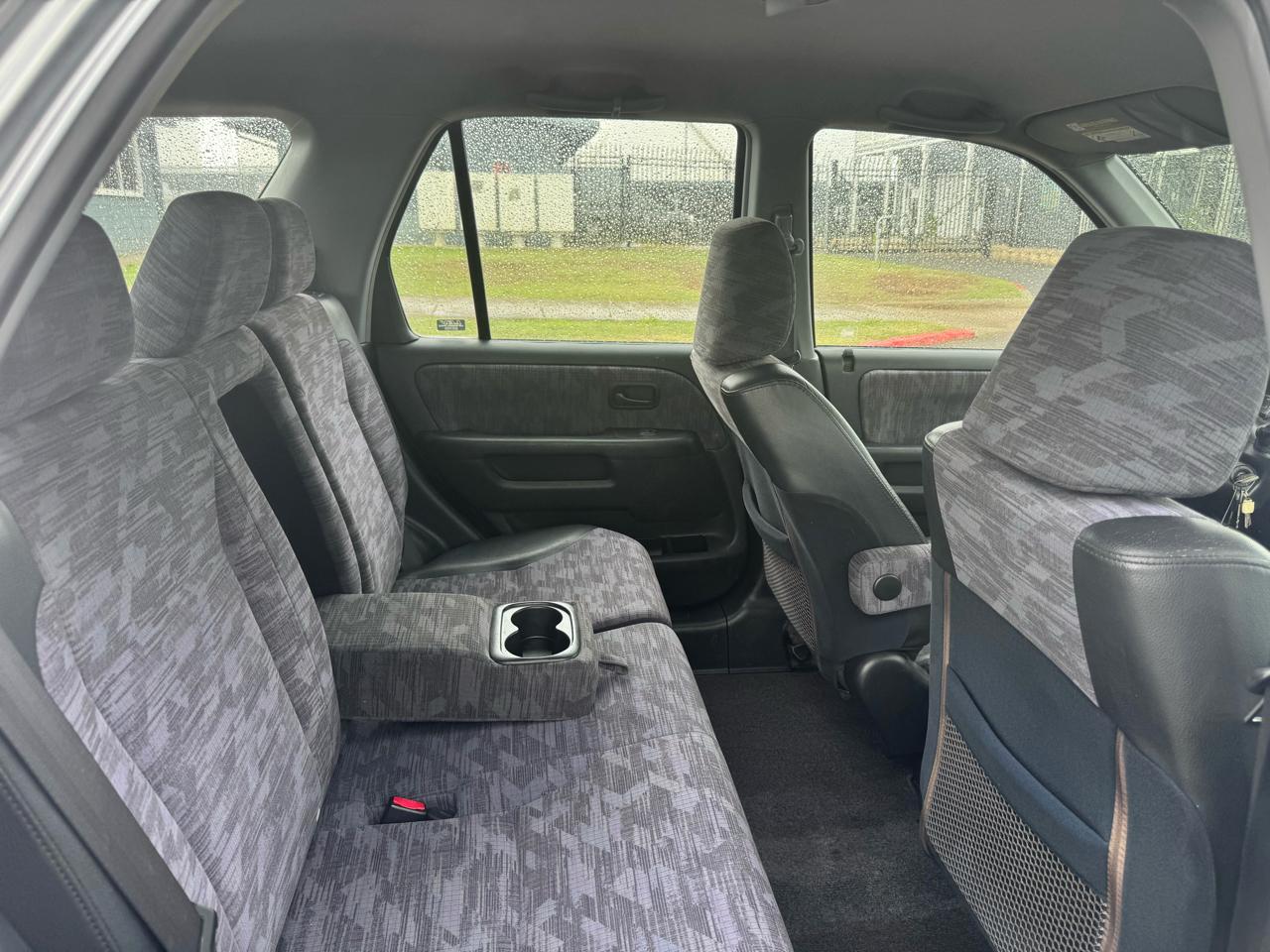 Honda CR-V LX 2WD 2003