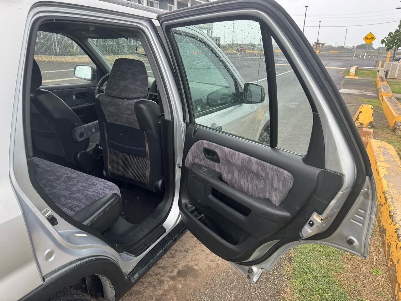 Honda CR-V LX 2WD 2003