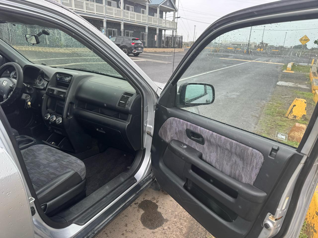 Honda CR-V LX 2WD 2003