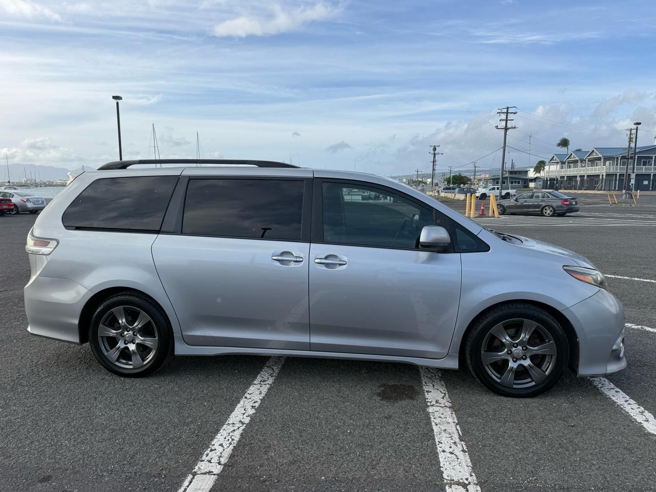 Toyota Sienna SE 8-Passenger 2017