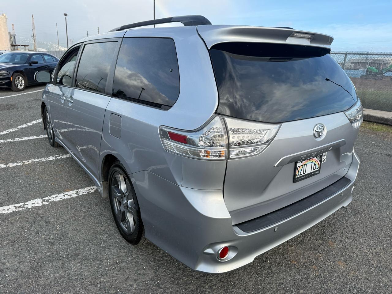 Toyota Sienna SE 8-Passenger 2017
