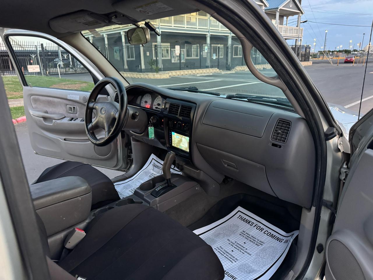 Toyota Tacoma PreRunner Xtracab V6 2WD 2001