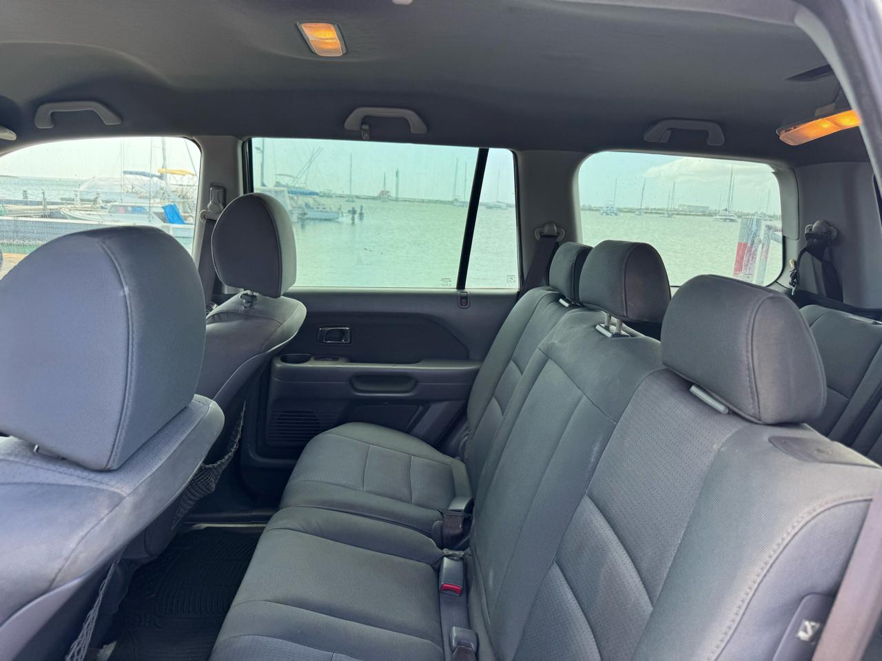 Honda Pilot LX 4WD 2006