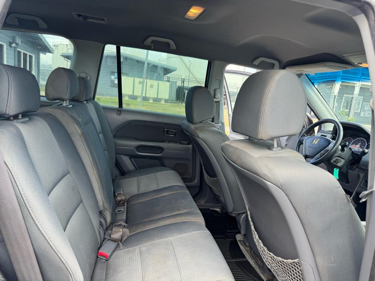 Honda Pilot LX 4WD 2006