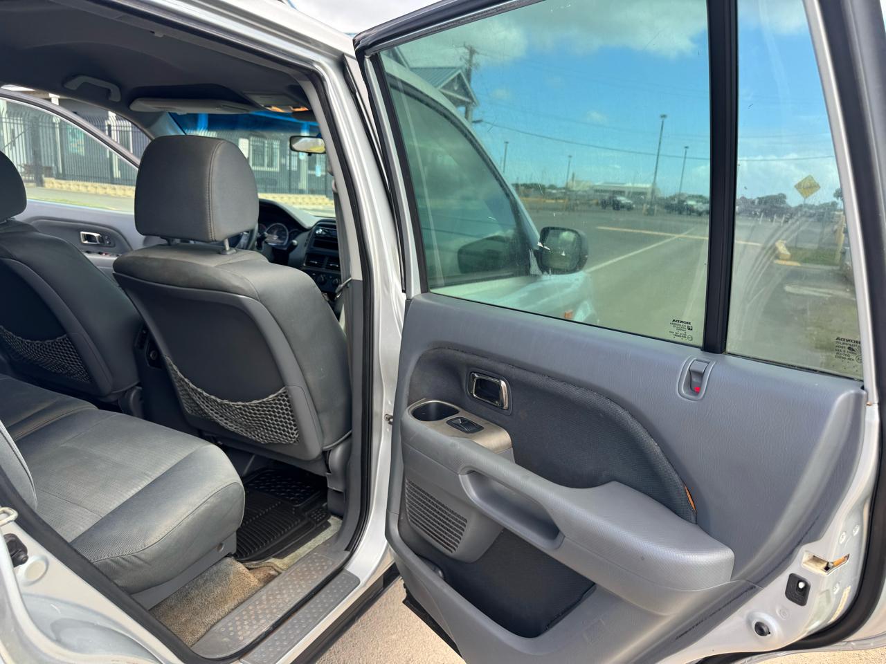 Honda Pilot LX 4WD 2006