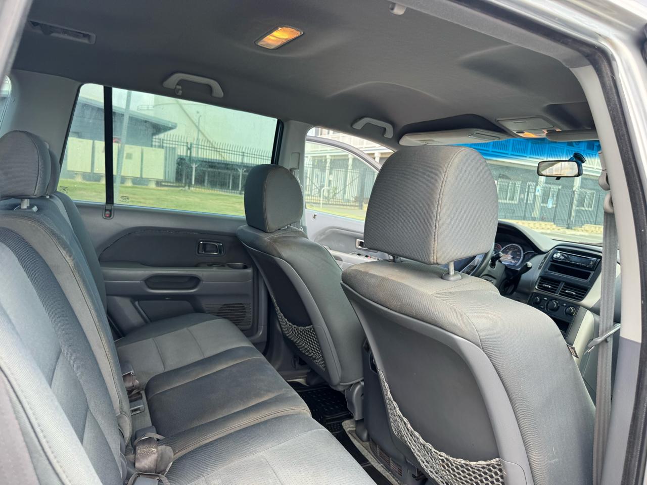 Honda Pilot LX 4WD 2006