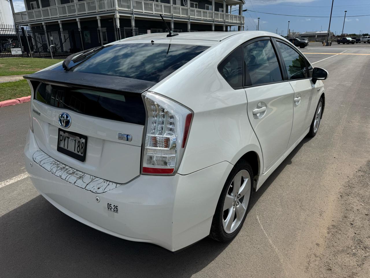 Toyota Prius Five 2011
