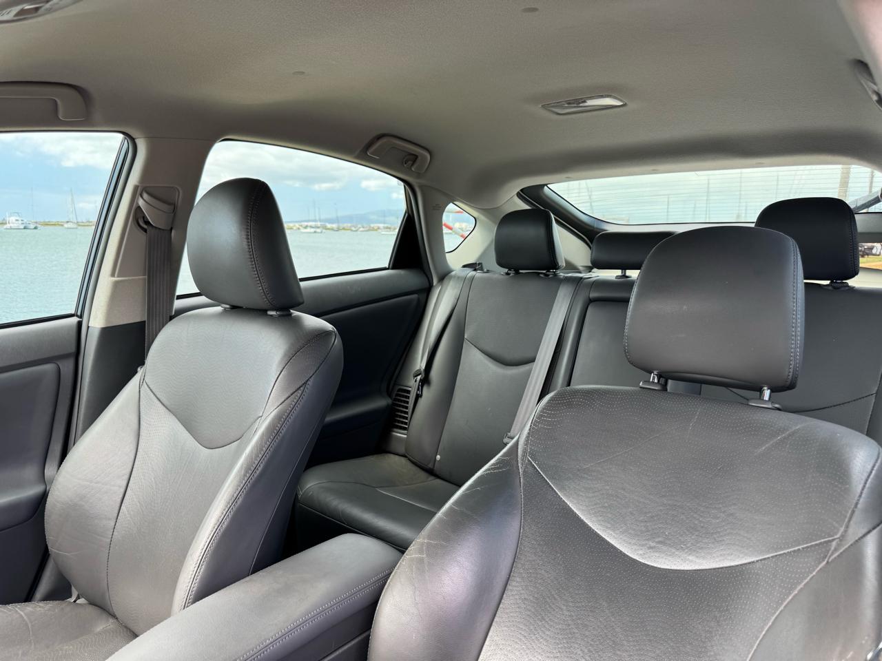 Toyota Prius Five 2011