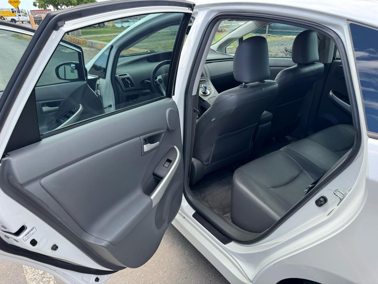 Toyota Prius Five 2011