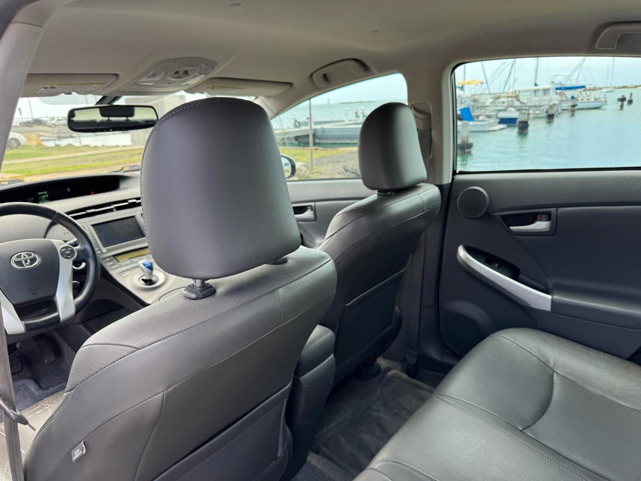 Toyota Prius Five 2011