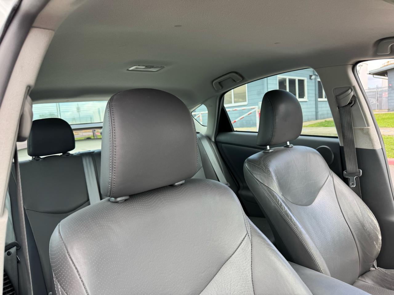 Toyota Prius Five 2011