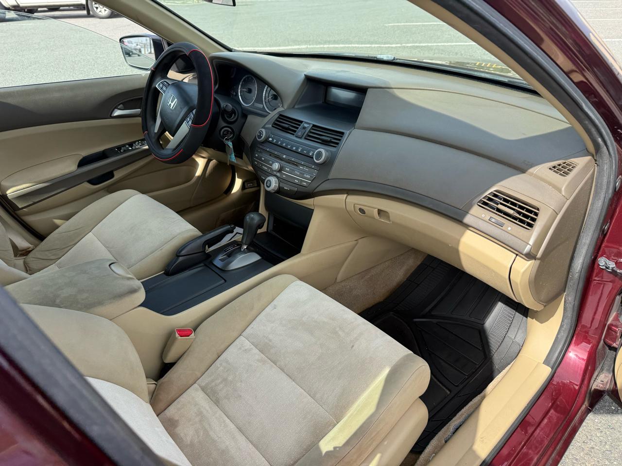 Honda Accord LX-P Sedan AT 2010