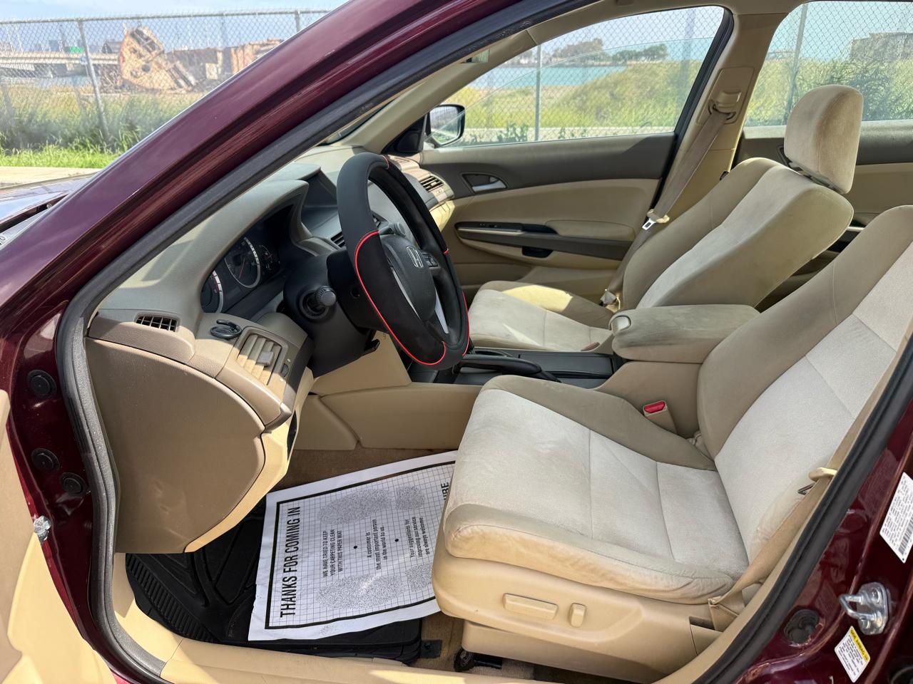 Honda Accord LX-P Sedan AT 2010