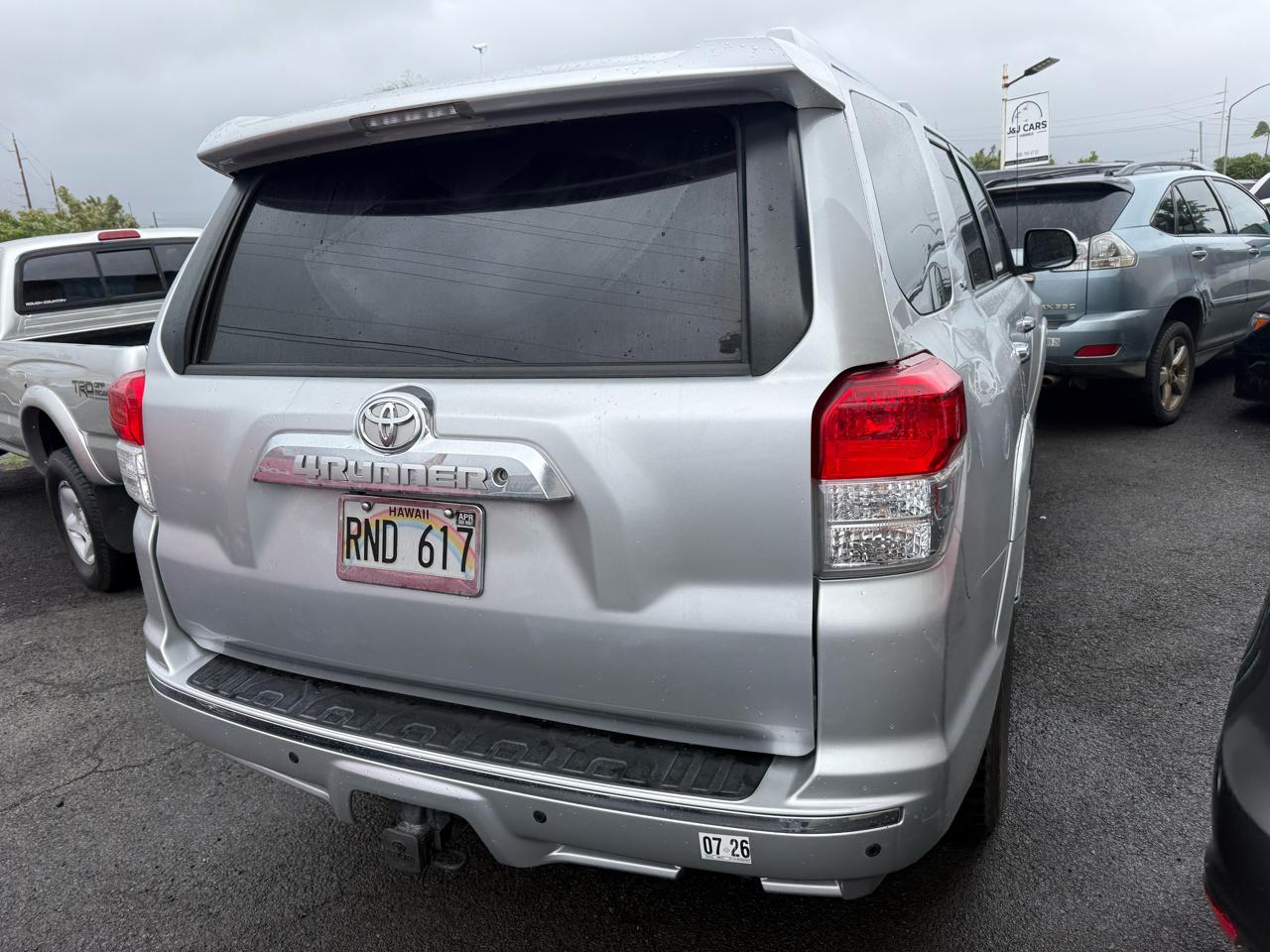 Toyota 4Runner SR5 2WD 2011