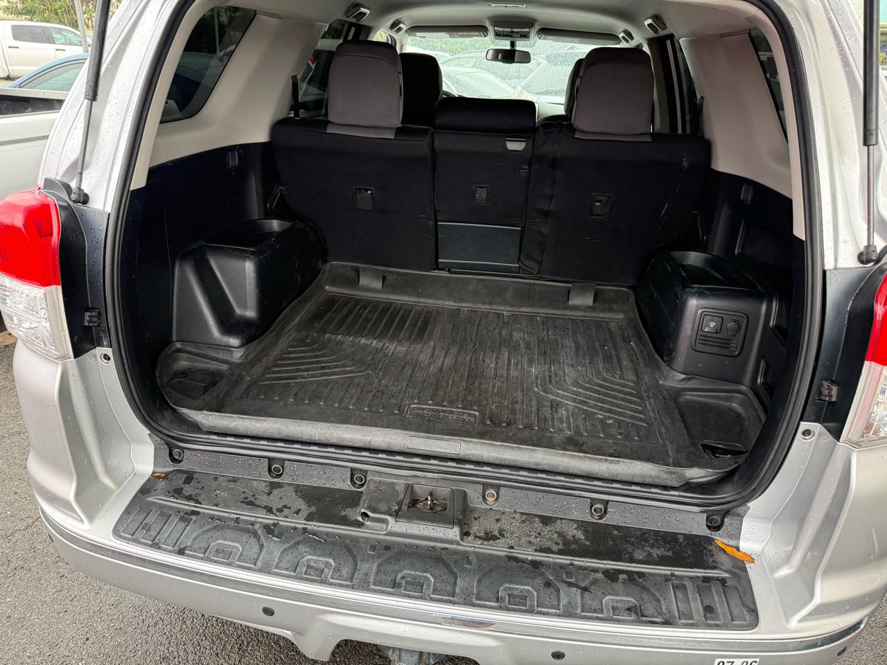 Toyota 4Runner SR5 2WD 2011