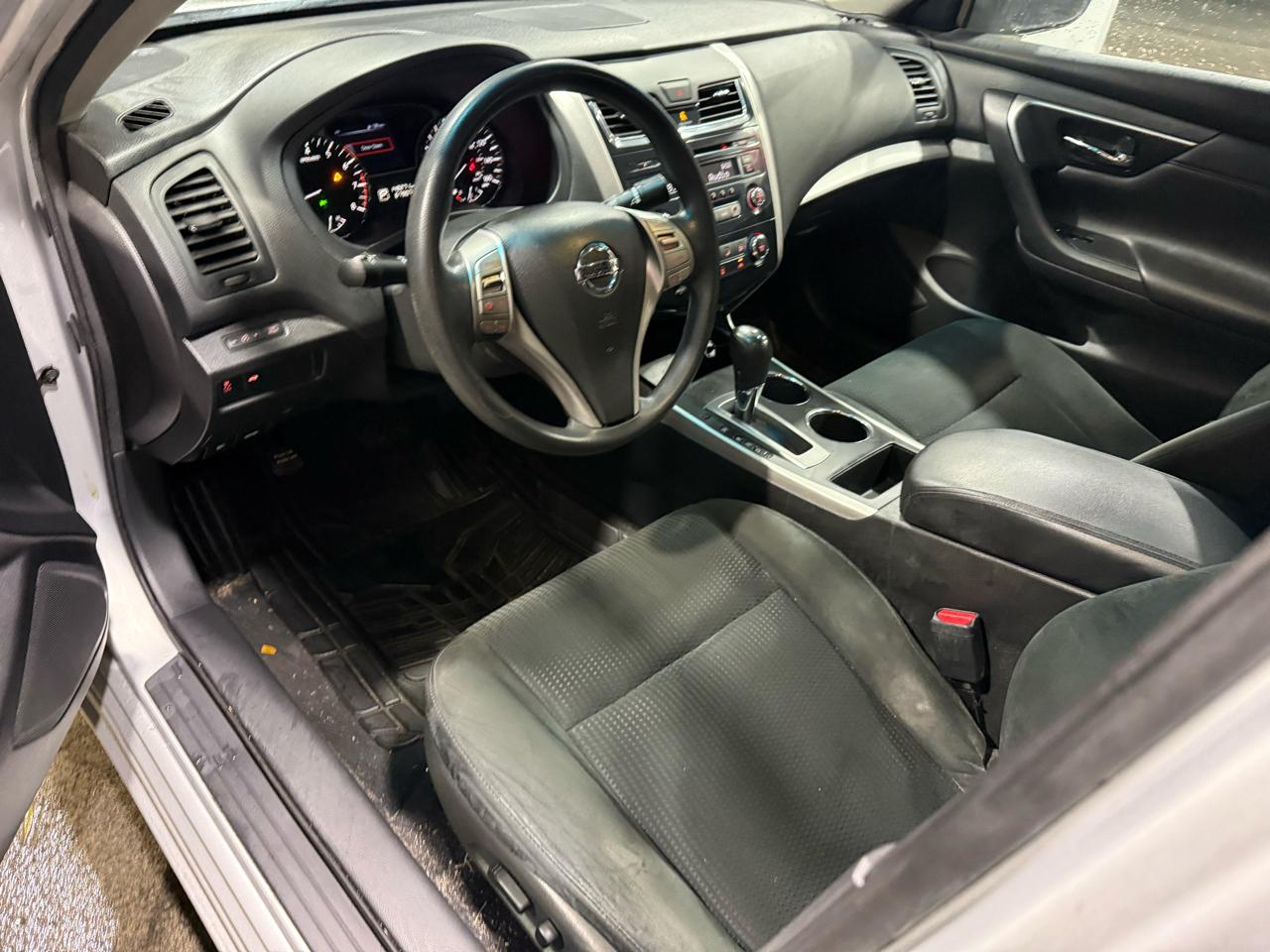 Nissan Altima 2.5 S 2015