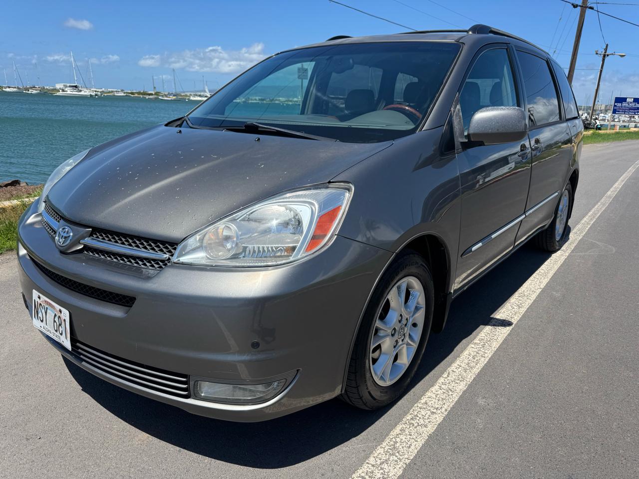 Toyota Sienna XLE 2005