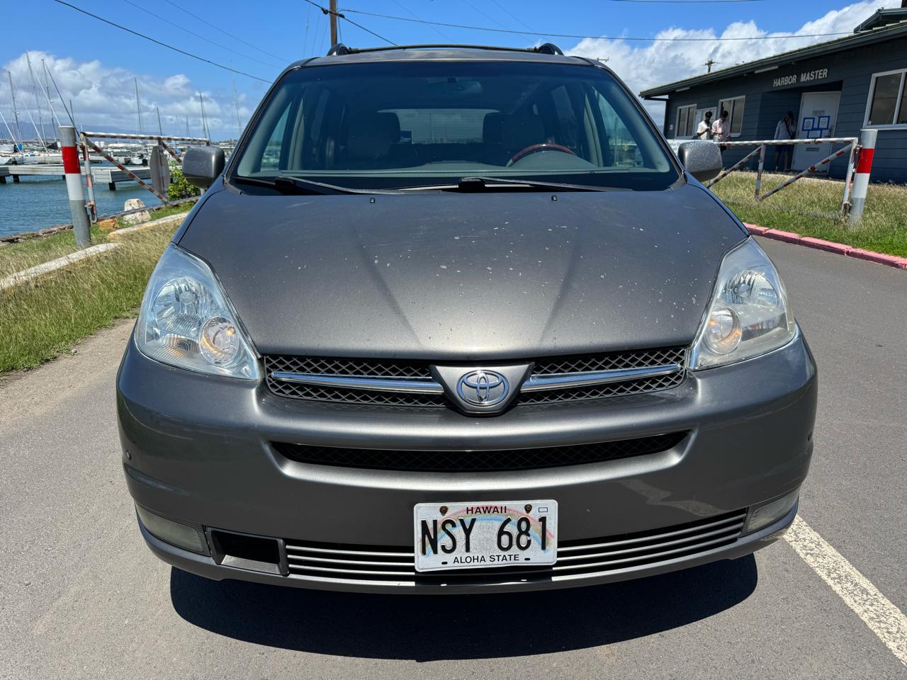 Toyota Sienna XLE 2005