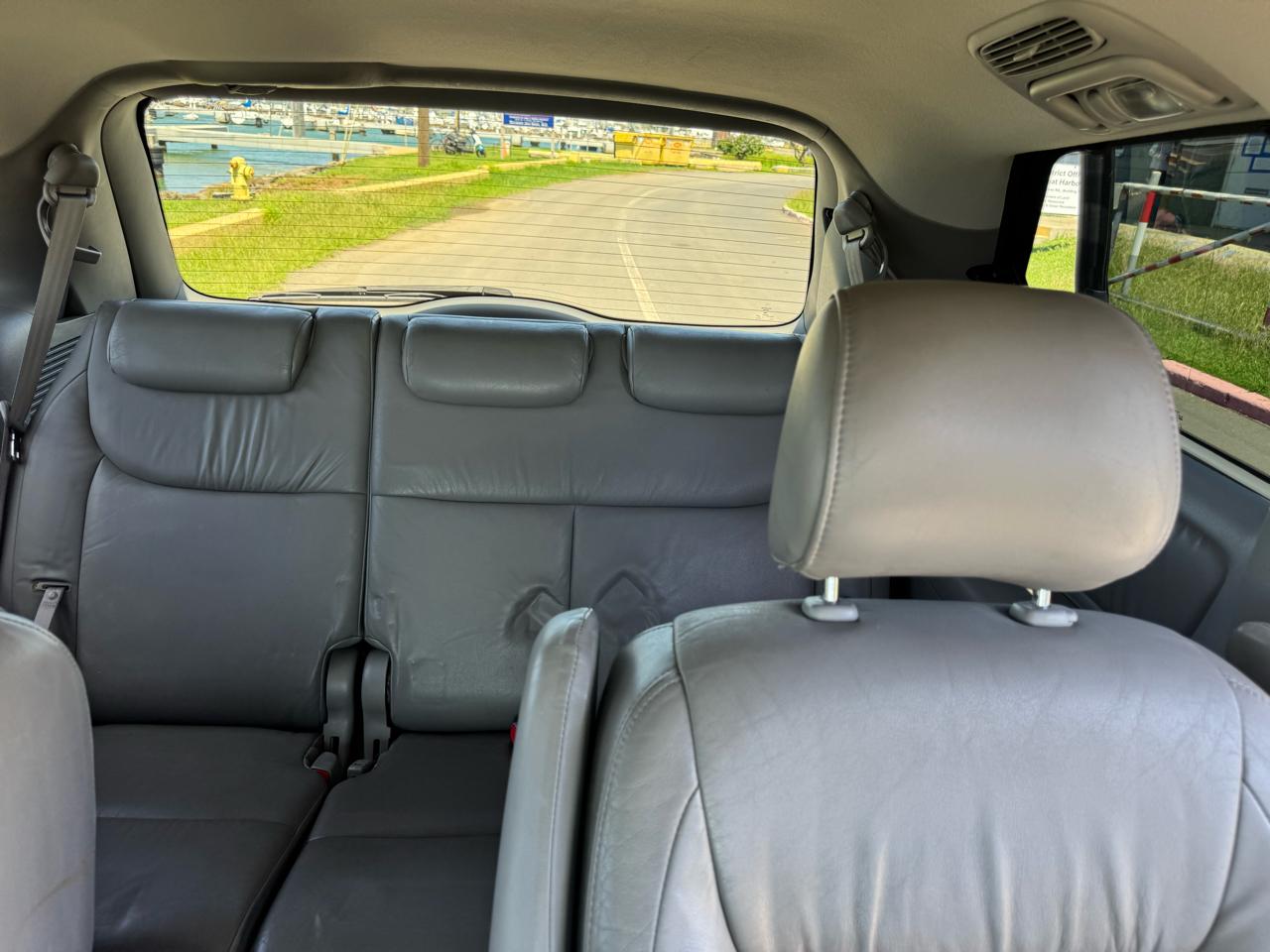 Toyota Sienna XLE 2005