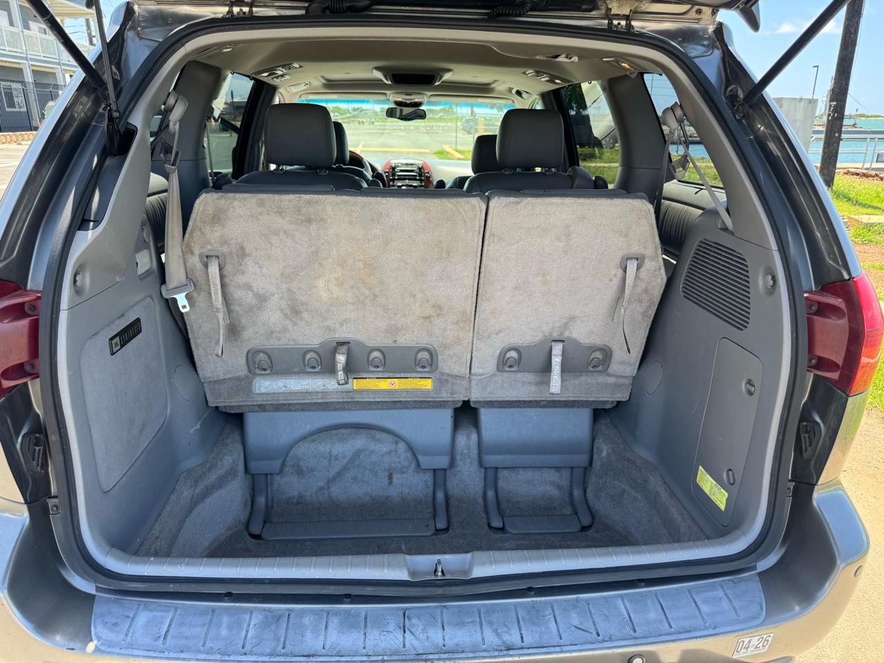 Toyota Sienna XLE 2005