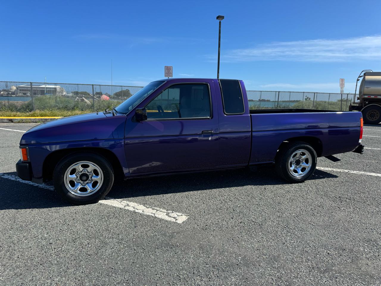 Nissan Pickup King Cab 2WD 1995