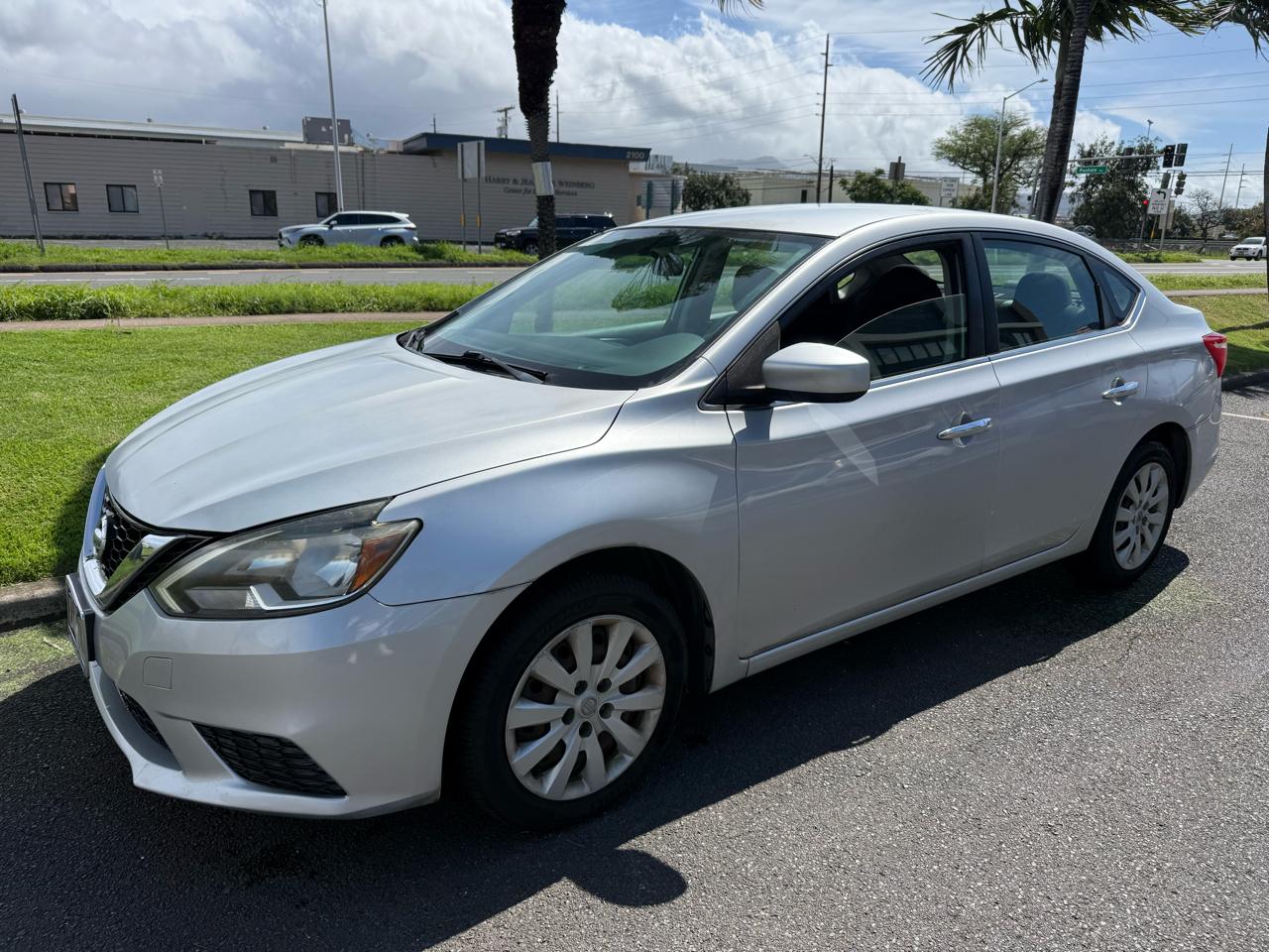 Nissan Sentra S Sedan 2017