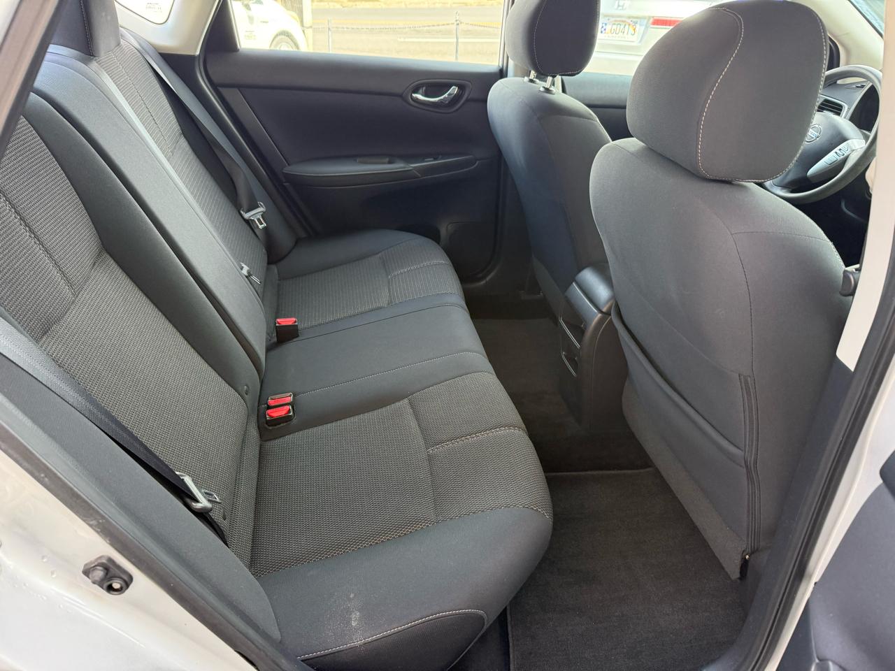 Nissan Sentra S Sedan 2017