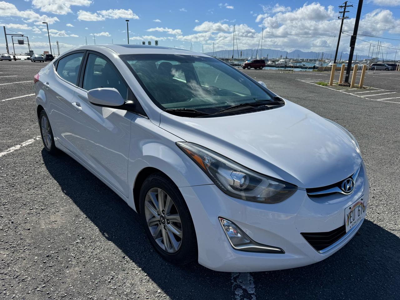 Hyundai Elantra SE 6AT 2015