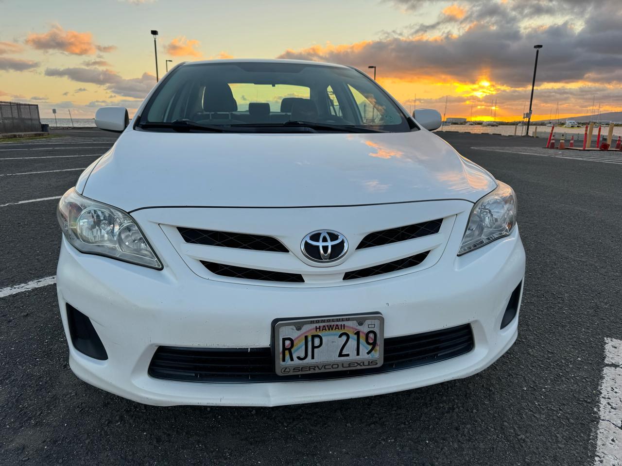 Toyota Corolla 4dr Sdn Auto LE (Natl) 2011