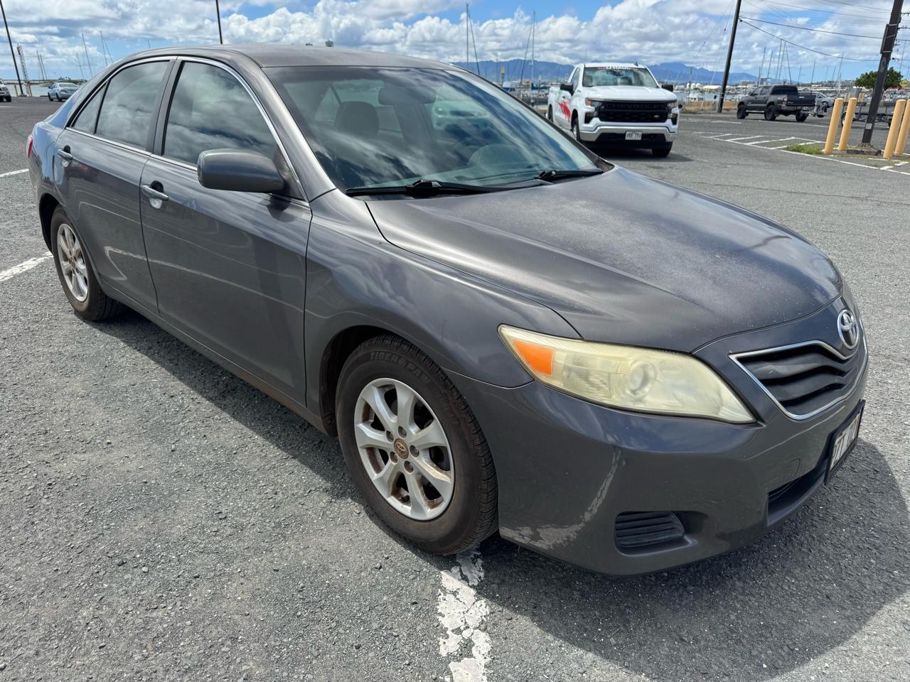 Toyota Camry 4dr Sdn LE Auto 2010