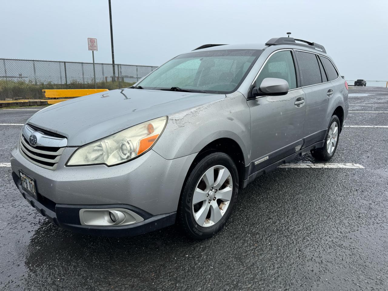Subaru Outback 2.5i Premium 2011