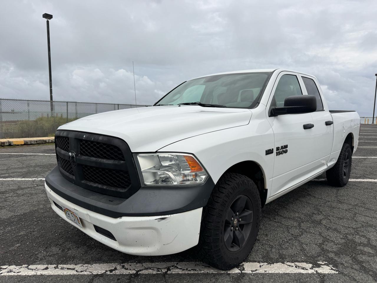 RAM 1500 4WD Quad Cab 140.5" Express 2015