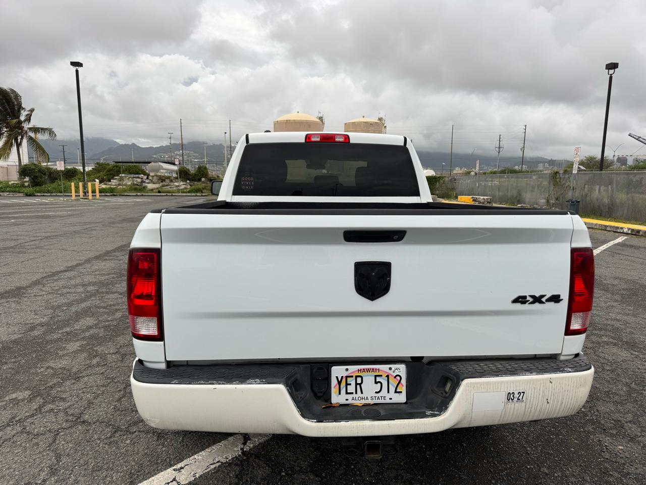 RAM 1500 4WD Quad Cab 140.5" Express 2015