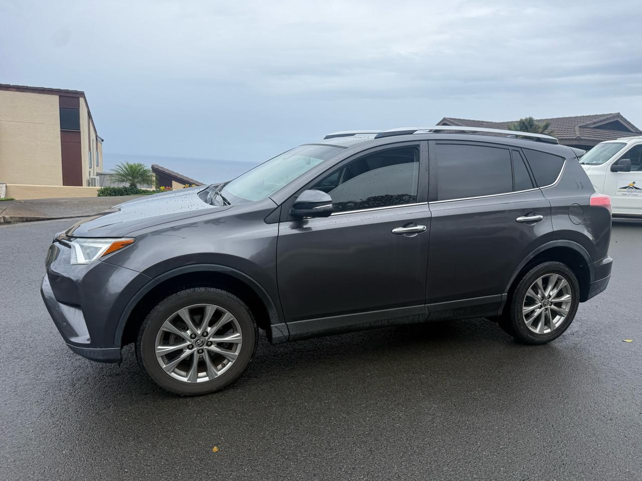 Toyota RAV4 Limited FWD 2016