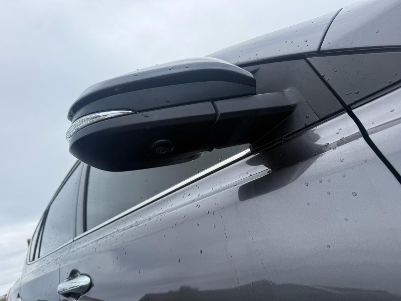 Toyota RAV4 Limited FWD 2016