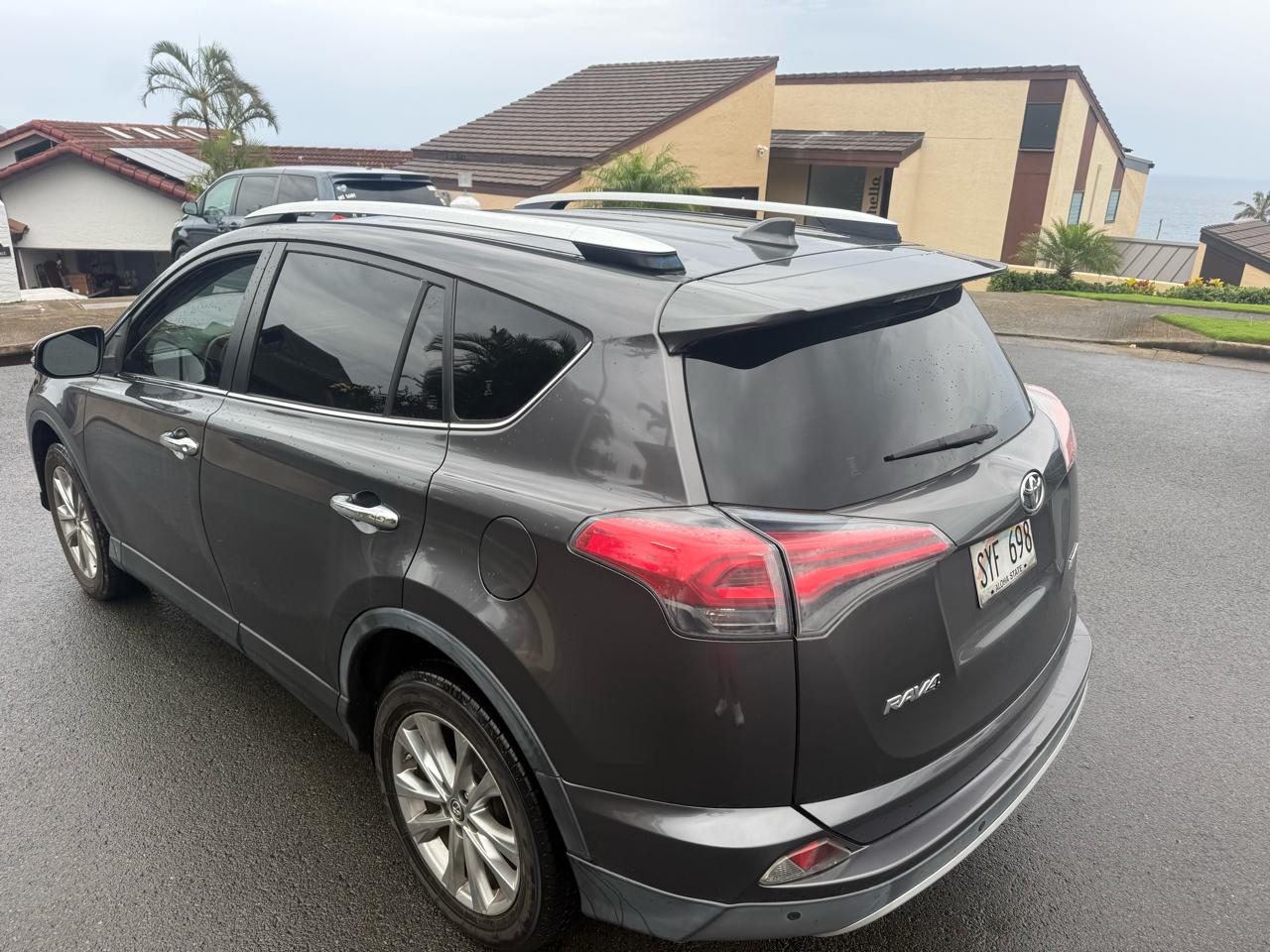 Toyota RAV4 Limited FWD 2016