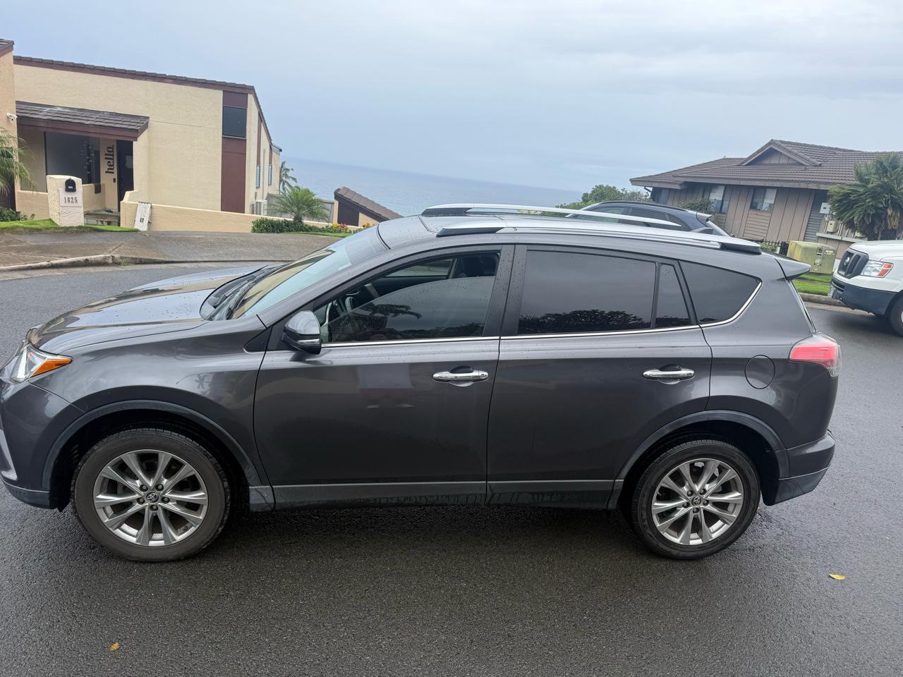 Toyota RAV4 Limited FWD 2016