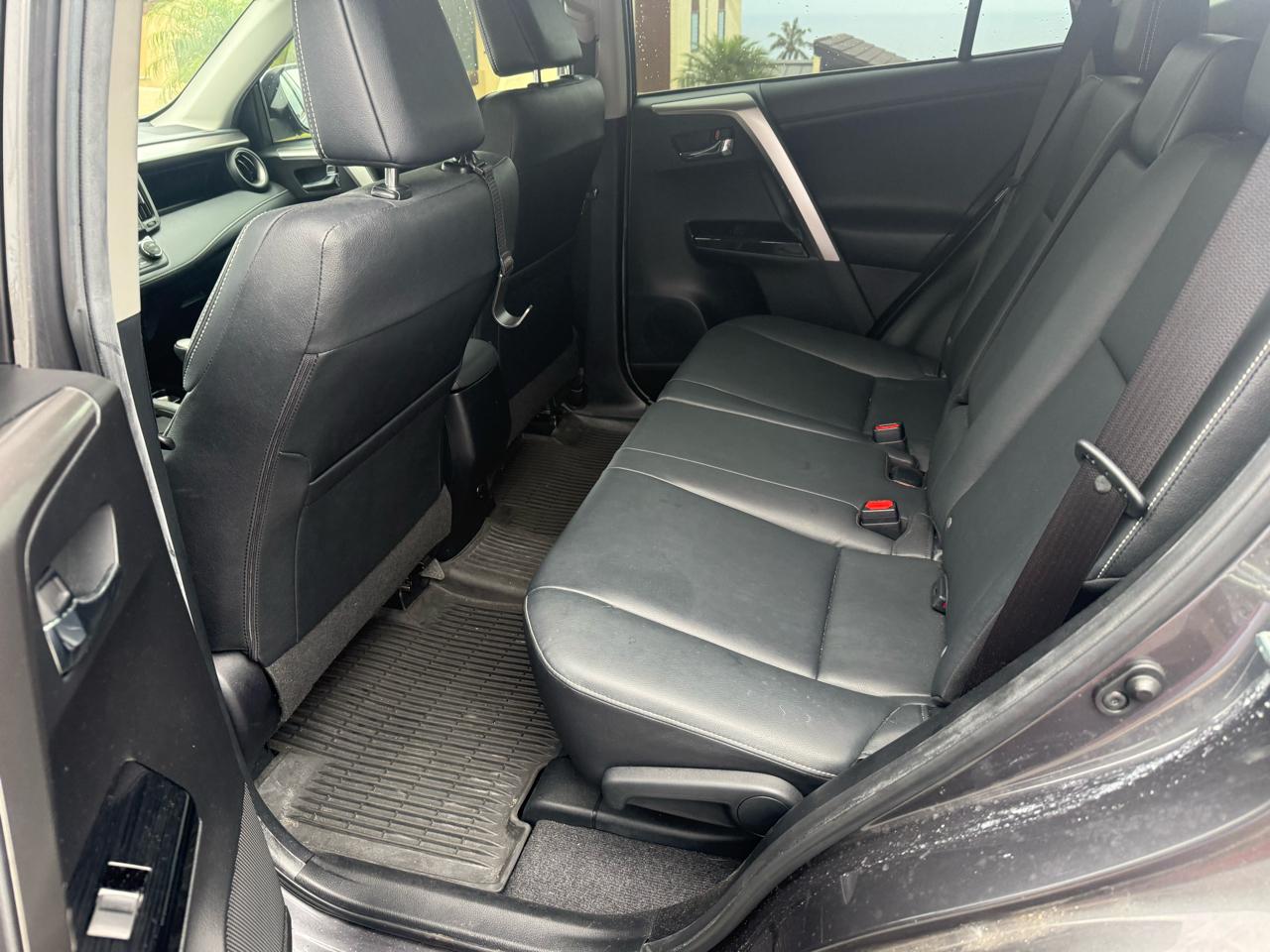 Toyota RAV4 Limited FWD 2016