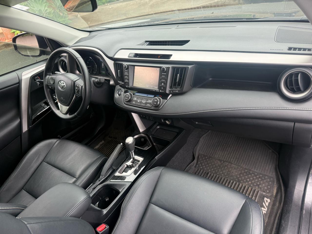 Toyota RAV4 Limited FWD 2016