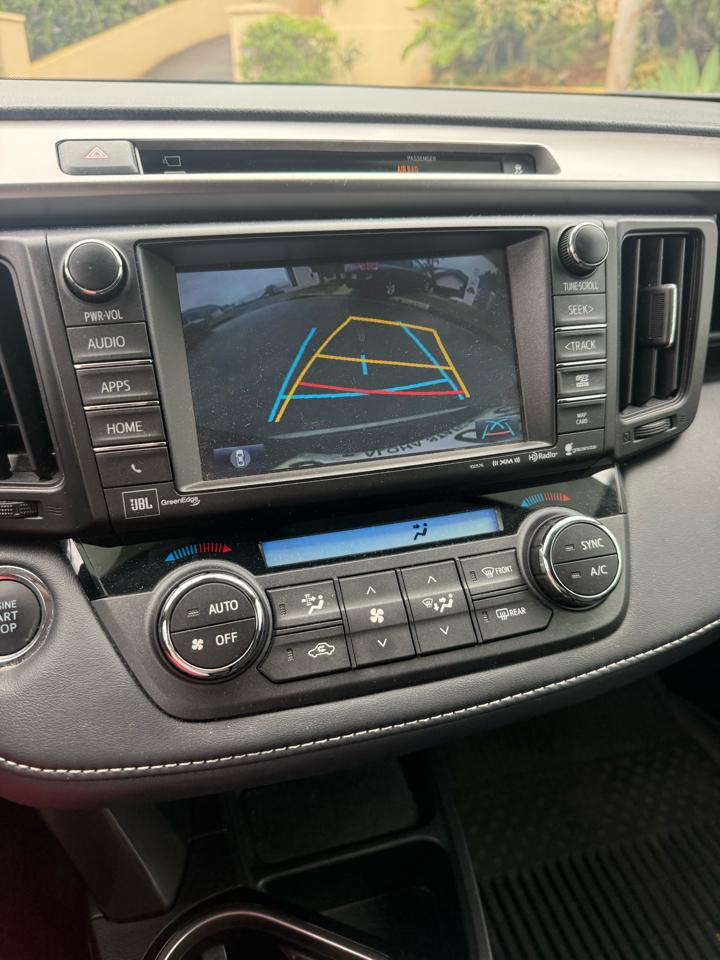 Toyota RAV4 Limited FWD 2016