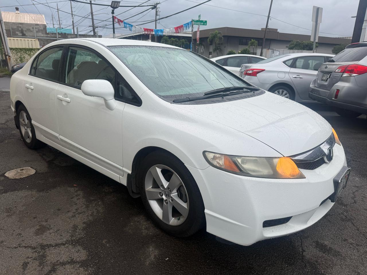 Honda Civic 4dr Sdn LX Auto 2010