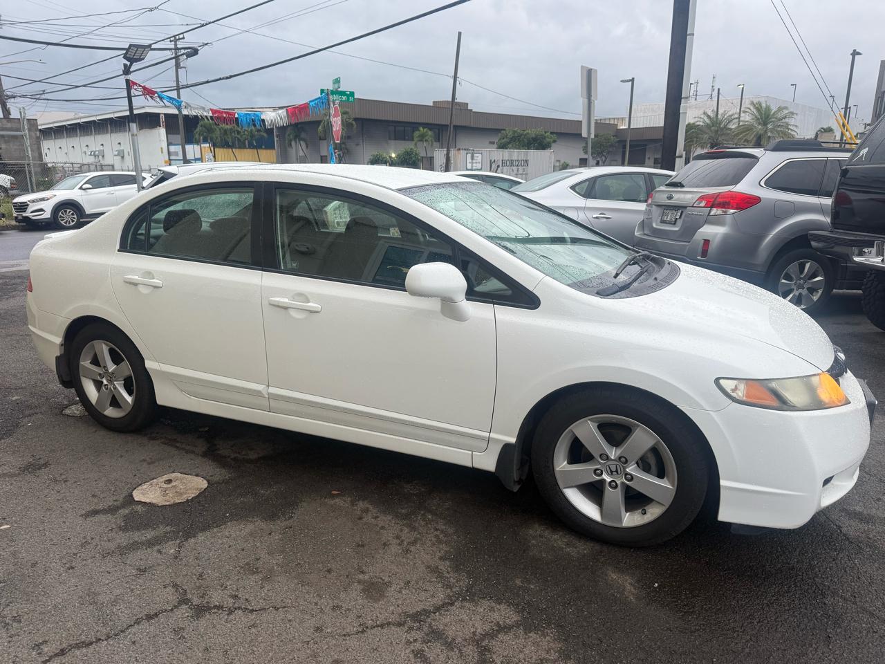 Honda Civic 4dr Sdn LX Auto 2010