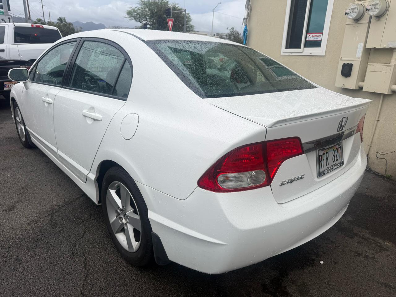 Honda Civic 4dr Sdn LX Auto 2010