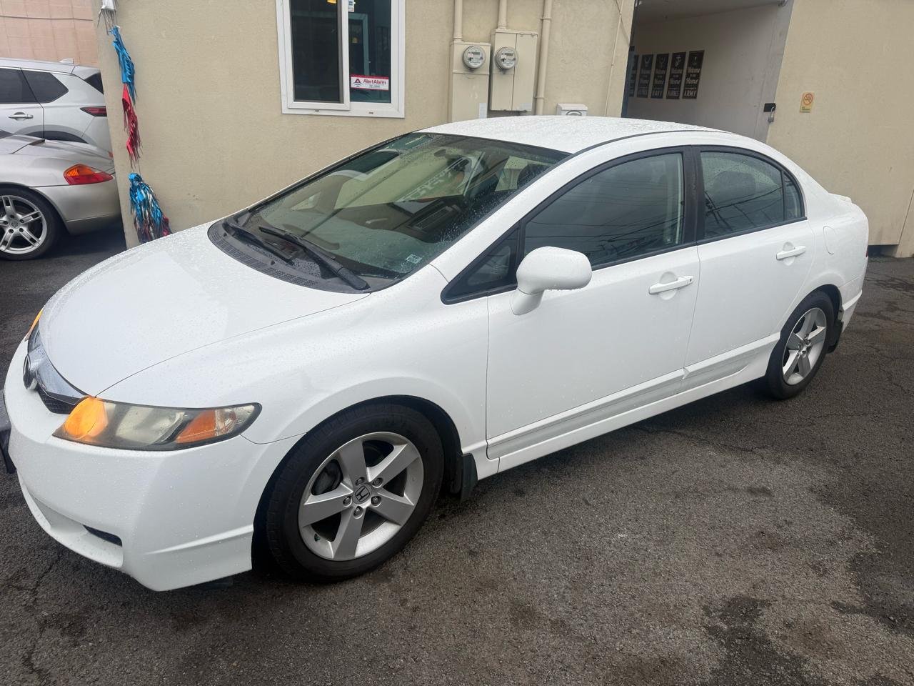 Honda Civic 4dr Sdn LX Auto 2010