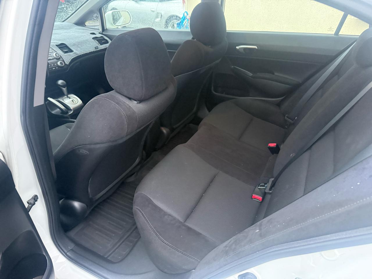 Honda Civic 4dr Sdn LX Auto 2010