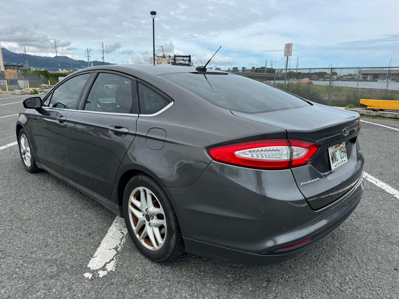 Ford Fusion SE 2016