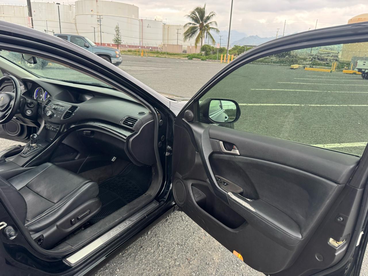 Acura TSX 5-speed AT 2010