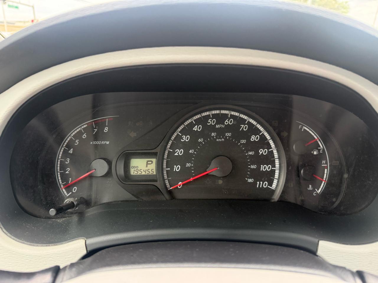 Toyota Sienna LE FWD 8-Passenger V6 2014