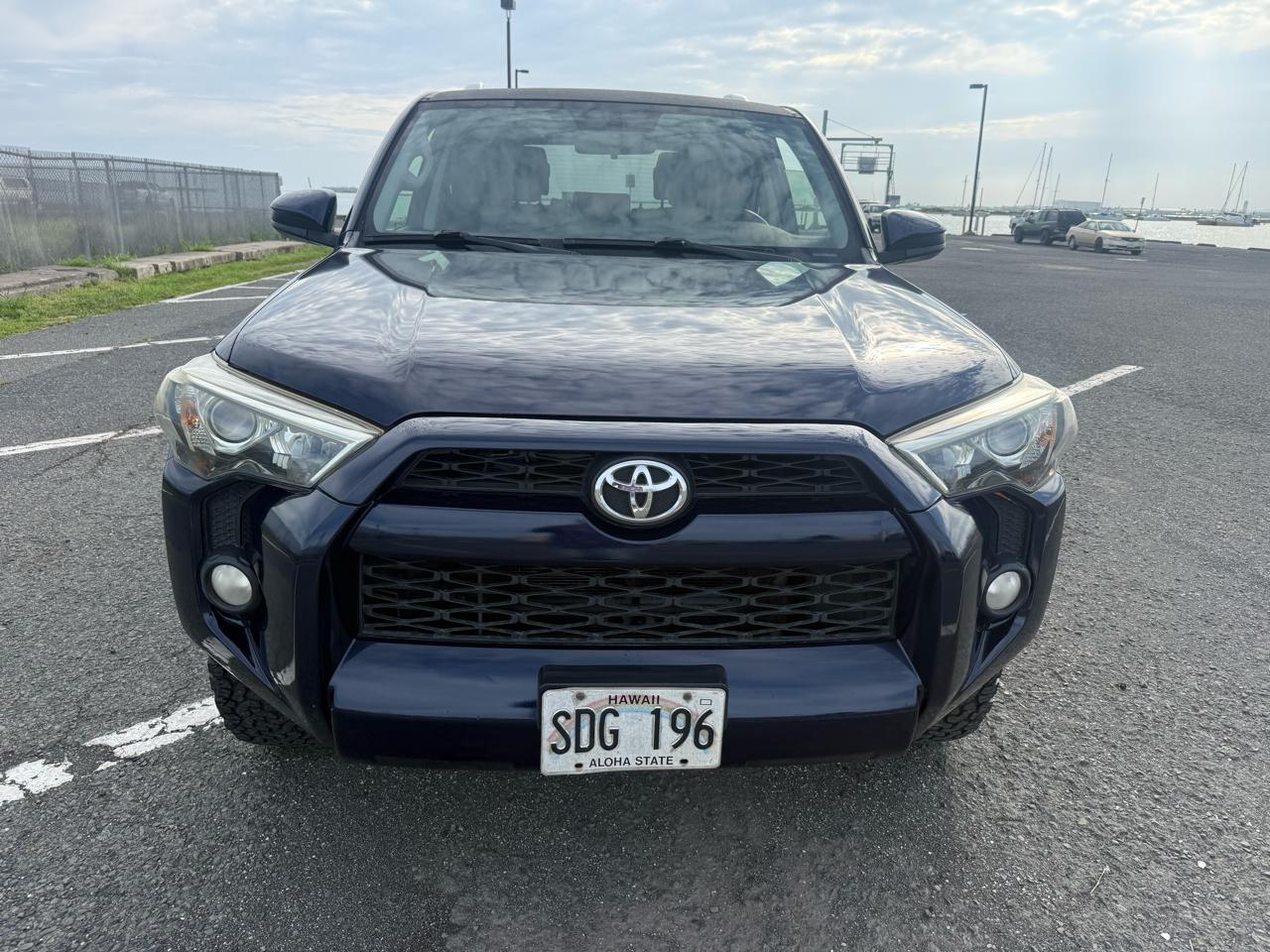 Toyota 4Runner SR5 2WD 2014