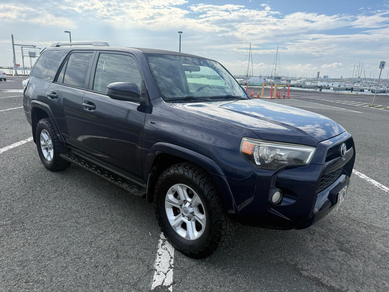 Toyota 4Runner SR5 2WD 2014